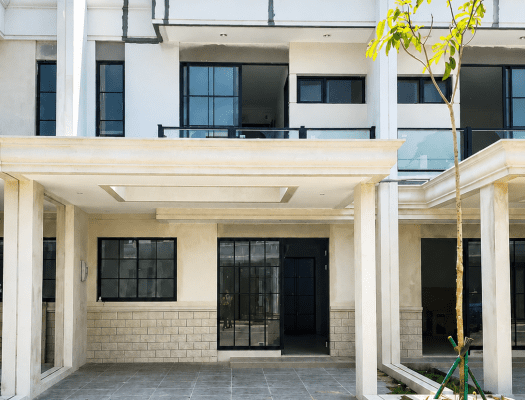Dijual Rumah Fasad American Classic di Cluster Villa Pasir Putih